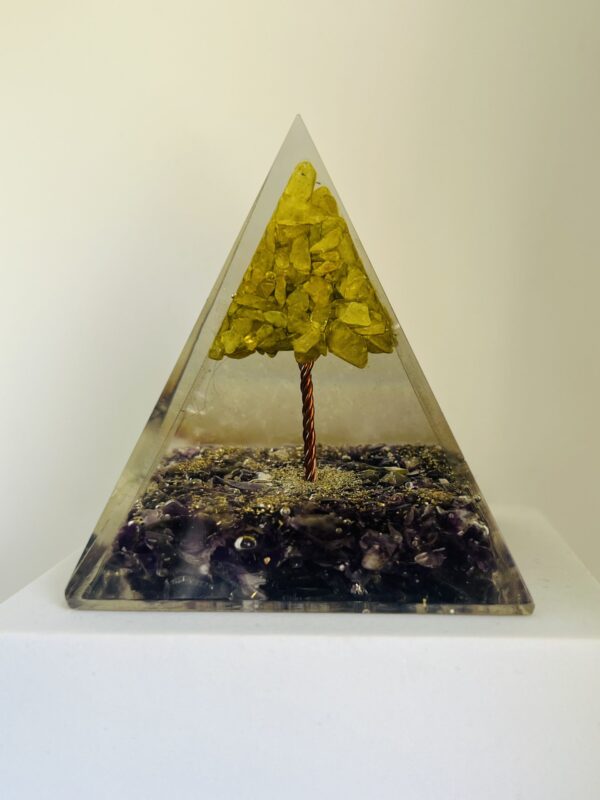 Amethyst & Peridot Orgonite Pyramid