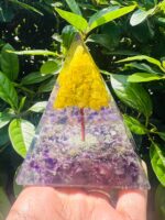 Amethyst & Peridot Orgonite Pyramid