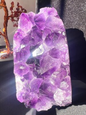 Large Natural Amethyst Geode From Brazil 1.094 Kg