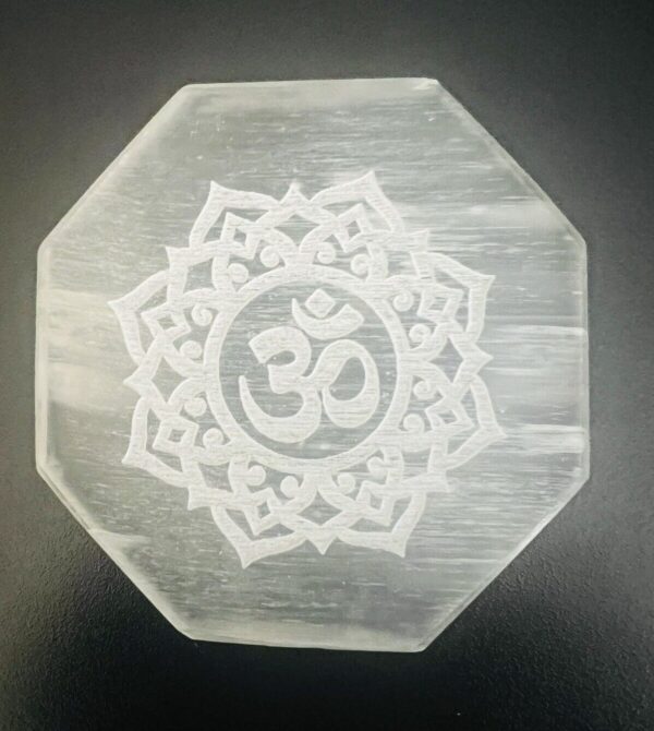 Selenite Crystal Charging Plate
