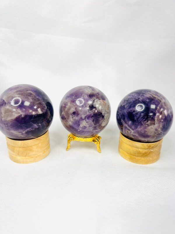 Amethyst Sphere 50mm - Image 9