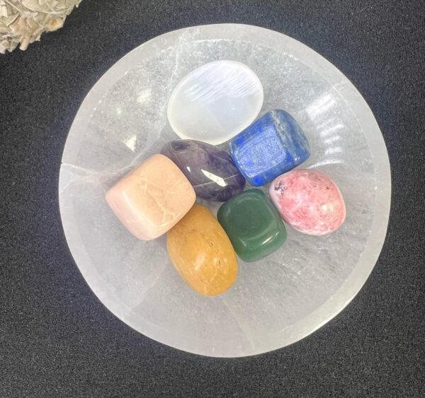 Selenite Cleansing Round Bowl 10 cm