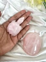 Natural Rose Quartz Turtle Figurine , Hand-Carved Crystal Stone for Healing, Protection, Love & Home Decor (55-60g, 6cm)