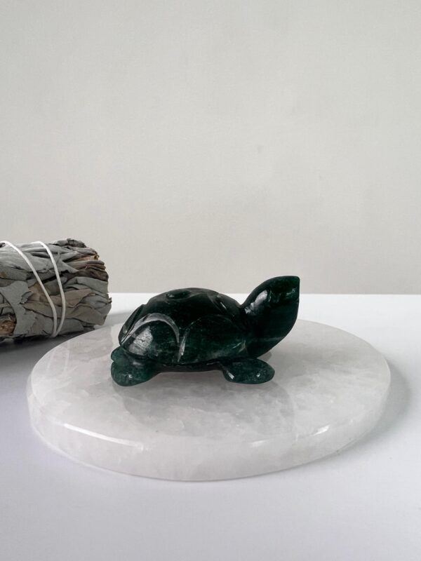 Green Jade Turtle Figurine – Hand-Carved Healing Crystal Stone for Prosperity, Protection, Luck & Home Decor (50-60g, 6cm)