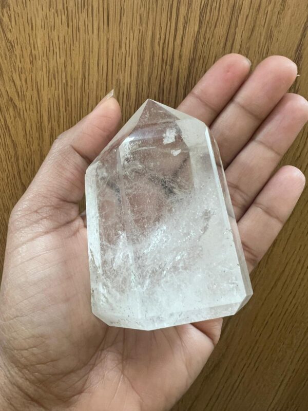 Clear quartz Obelisk 8cm